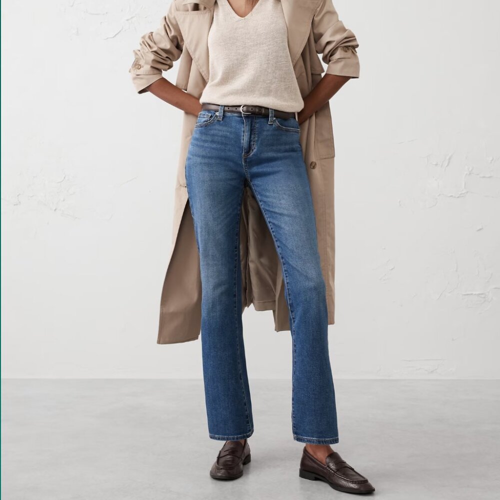 Banana Republic Factory Kick Flare Mid-Rise Jean